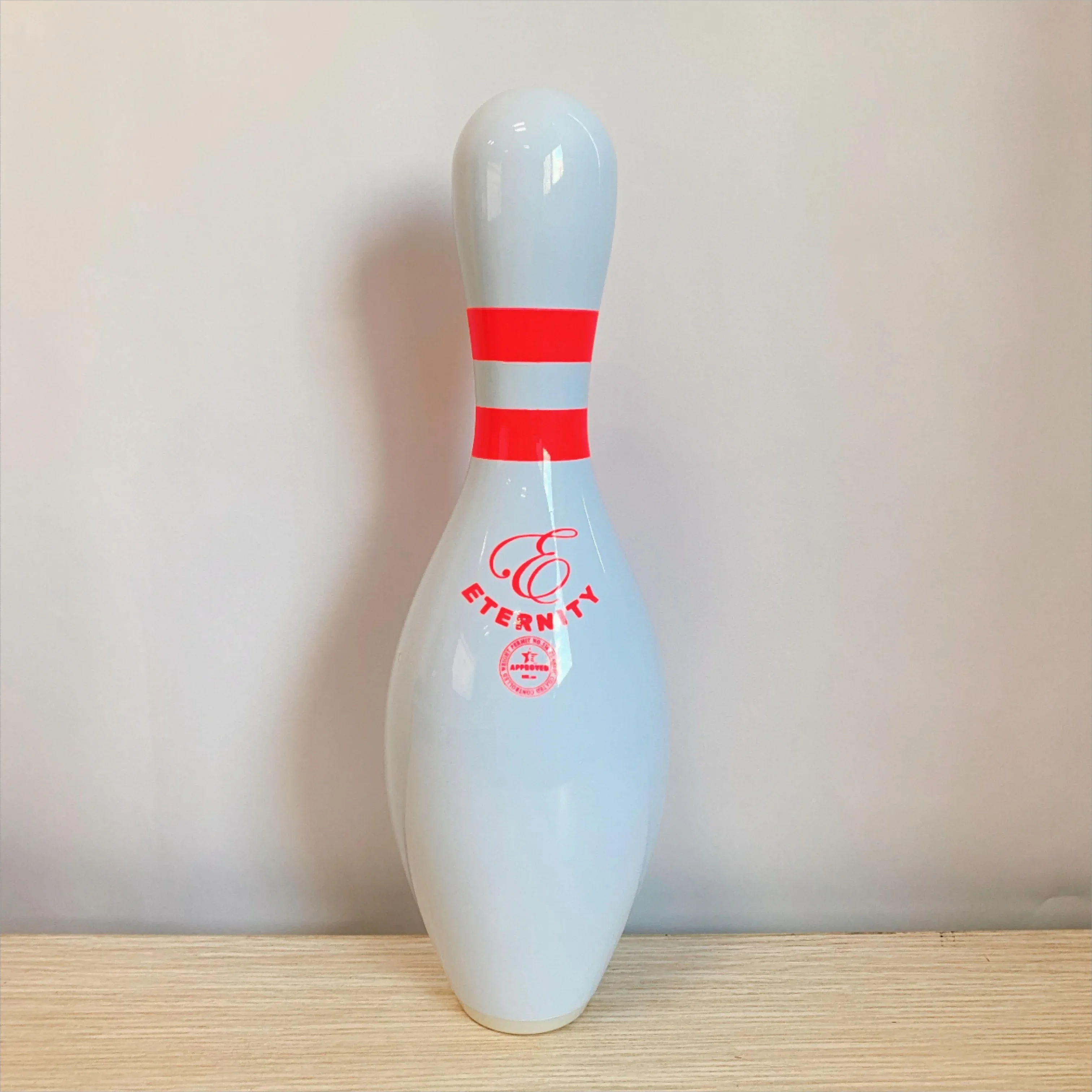 Usbc Approved Glow White Wooden Bowling Pins For Sales 1