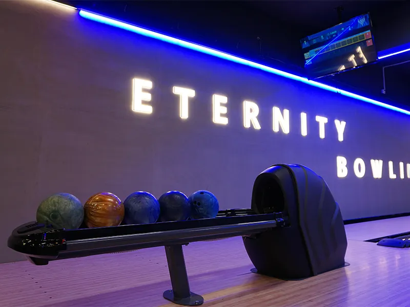 Mașină de bowling cu coarde de bowling a fost folosită pentru echipamente cu coarde/echipamente de bowling din Brunswick - - Eternitate 3